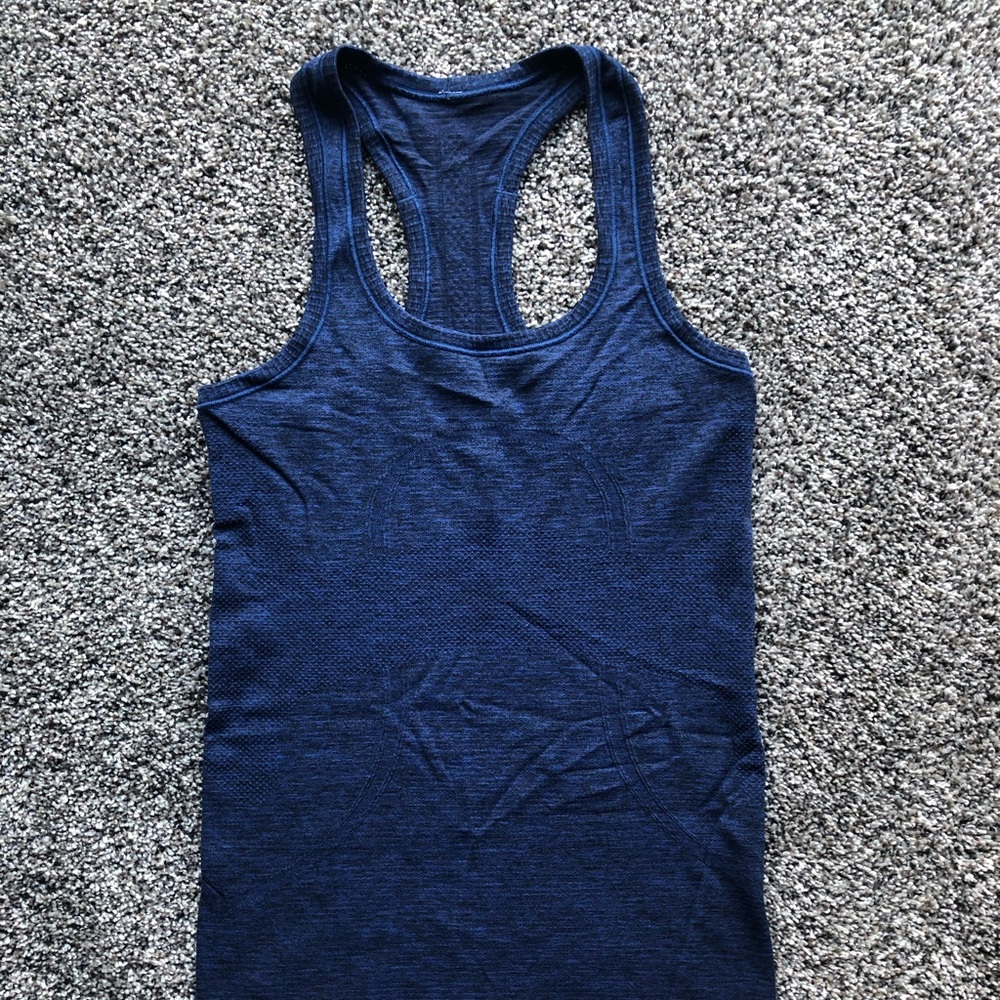 Lululemon Swiftly tech racer back